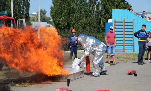 Покорители стихии в деле